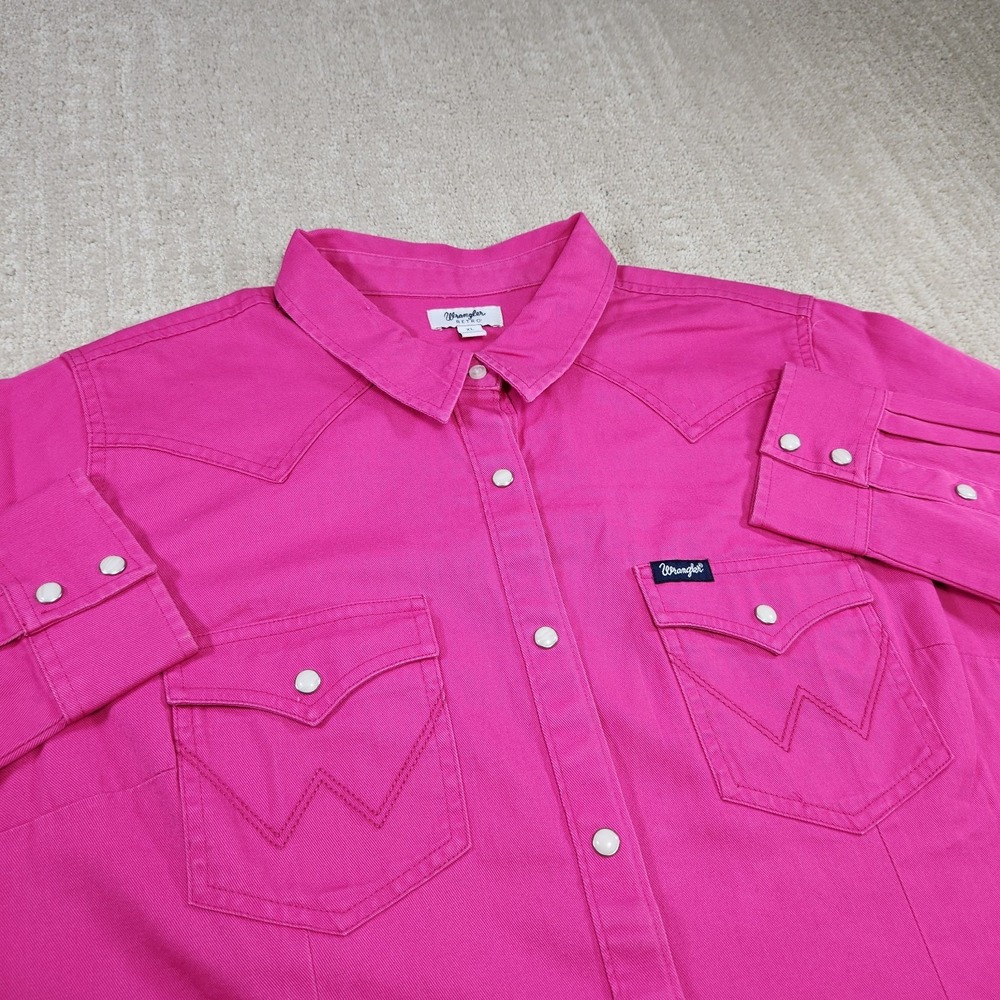 Wrangler Retro Pearl Snap Shirt Women XL Pink Denim Cowgirl Rodeo Western Boho